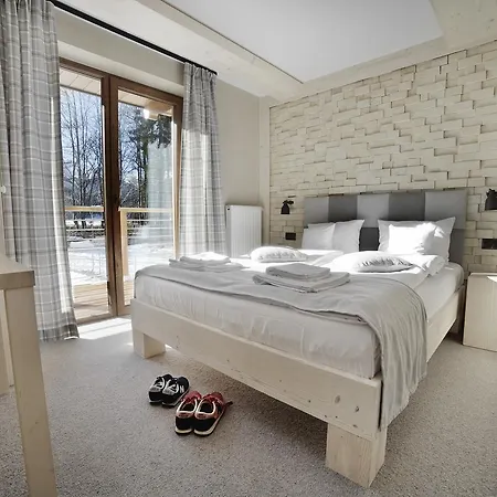 Bed and breakfast Nosal - *